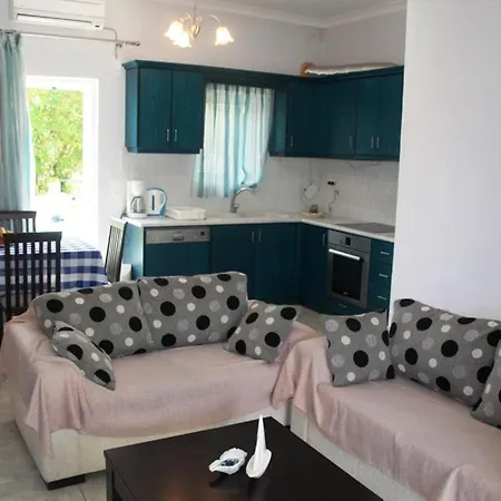 Sissy's Rose Garden Apartment Sidari (Corfu)